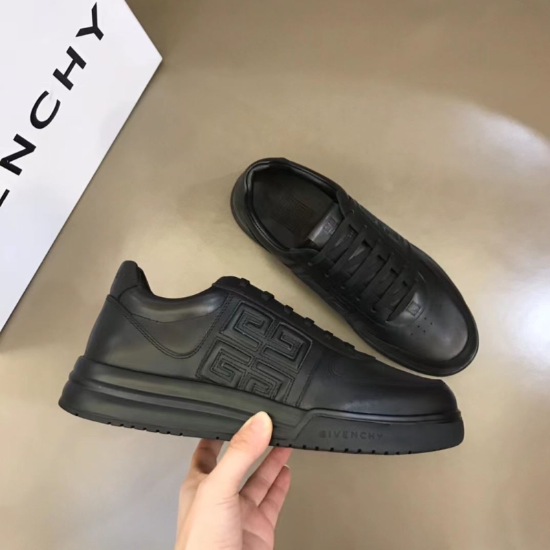 Givenchy Sneakers